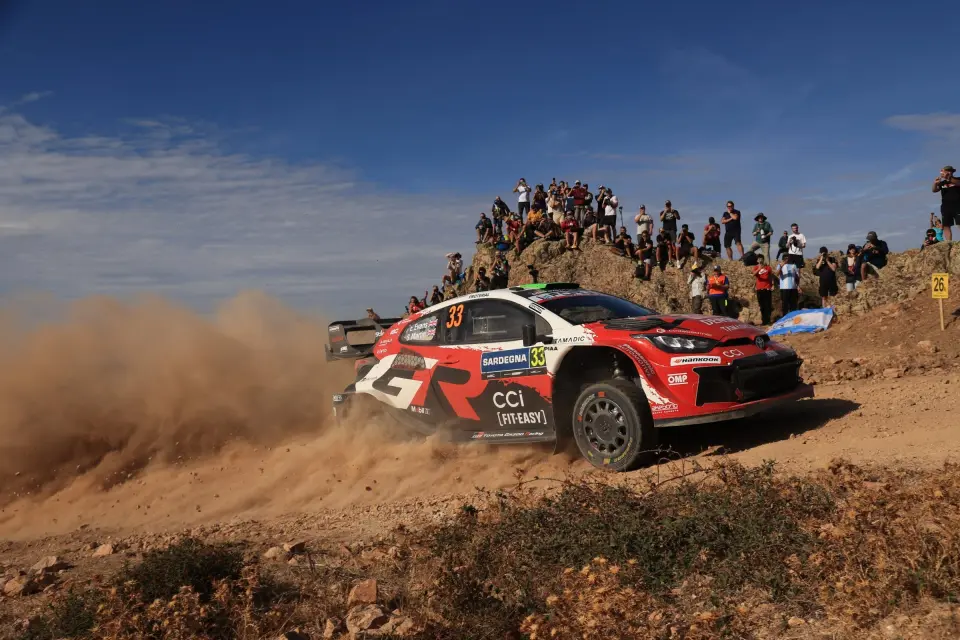Cover image for Rally Italia Sardegna, Solberg wins but the WRC title goes to Evans