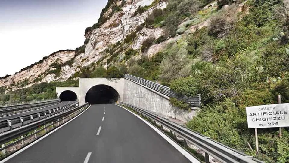 Copertina di Galleria Chighizzu II, sei chiusure notturne sulla 131 a Sassari