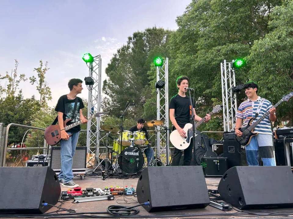 mad-dog-band-4-1791907660205