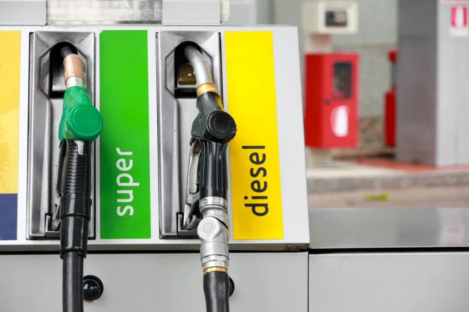 Cover image for Eni sets the cap: petrol at 1.99 euros and diesel at 2.19. What changes in Sassari and Sardinia