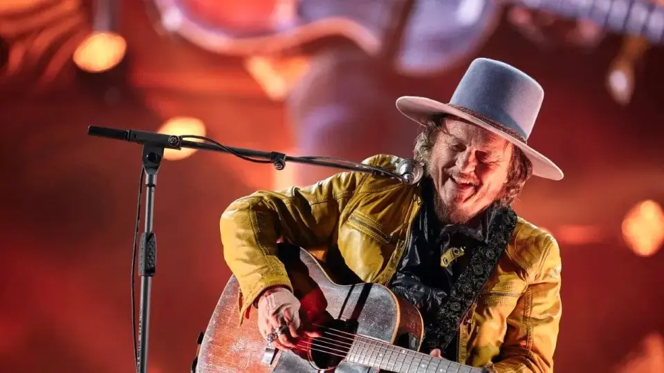 Cover image for New Year’s Eve 2027 in Sassari with Zucchero: the headline act officially confirmed